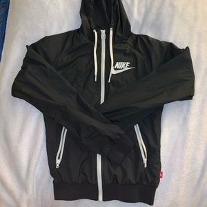 SOLD Black and White Nike Windbreaker